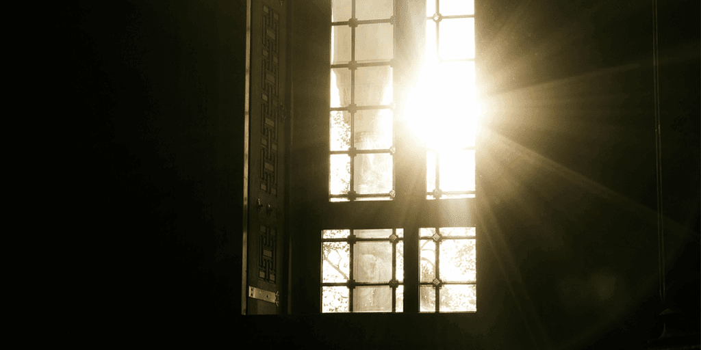just like how the sun ray lighten the dark room. You need someone who believes in you more than you believe in yourself.